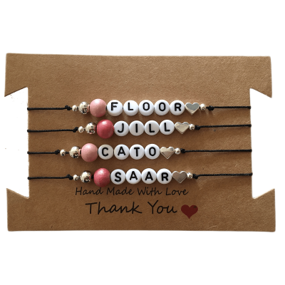 Pulsera de cuentas con nombre hecha a mano