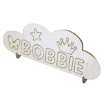 Naampuzzel op een wolk met elementen