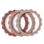 Mushie bloem bijtring armband Rose-Blush-Sand