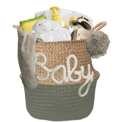 Kraamcadeau neutraal Dream met naam olijf groen